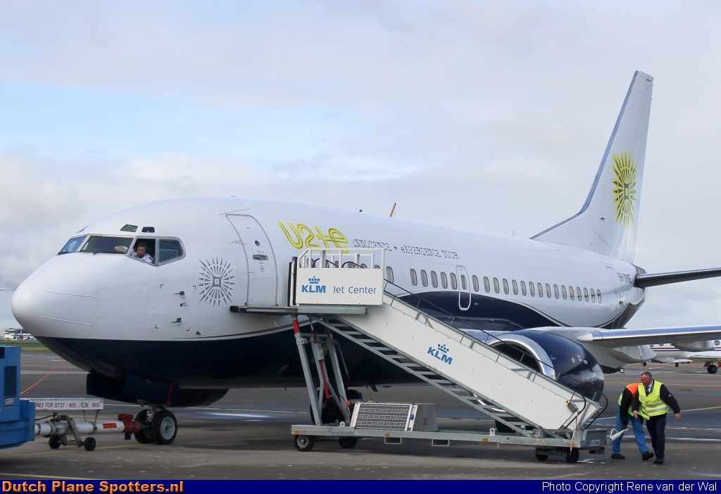 9H-OME Boeing 737-500 Air X Charter by Rene van der Wal