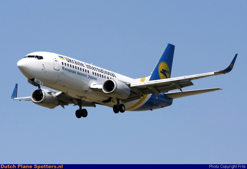 UR-GBA Boeing 737-800 Ukraine International Airlines by Frits