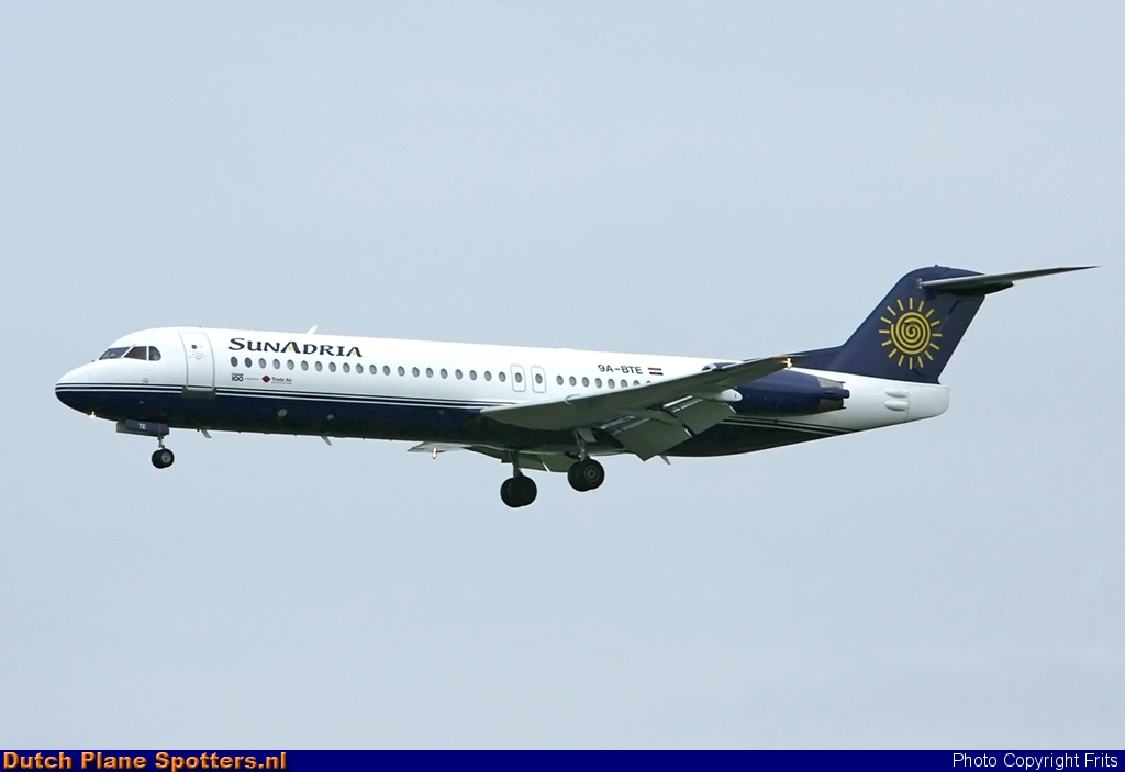 9A-BTE Fokker 100 Trade Air (SunAdria) by Frits