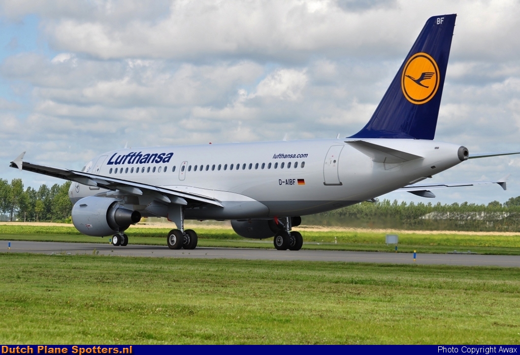 D-AIBF Airbus A319 Lufthansa by Awax