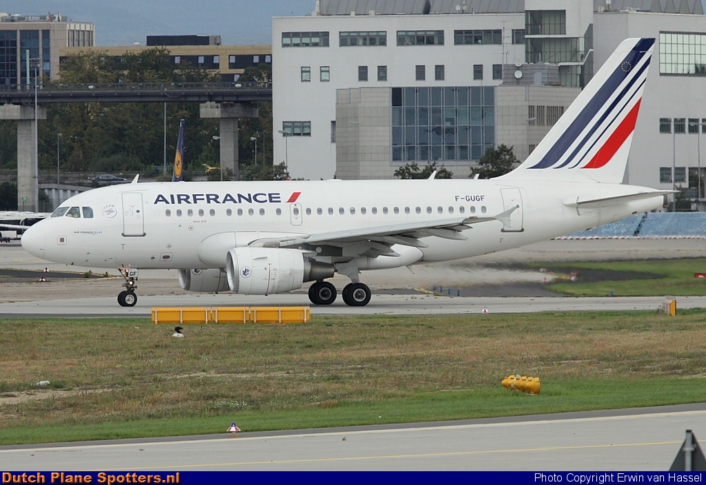 F-GUGF Airbus A318 Air France by Erwin van Hassel