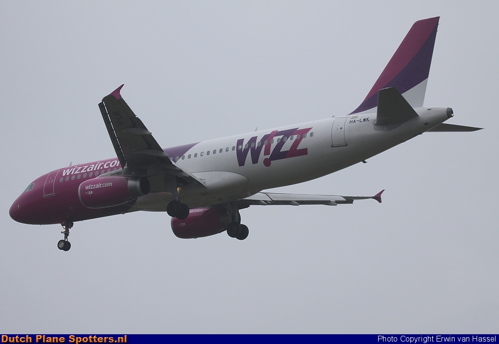HA-LWK Airbus A320 Wizz Air by Erwin van Hassel
